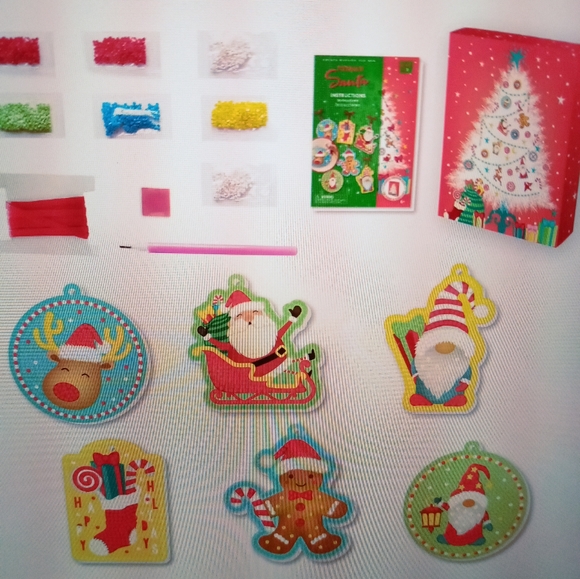 Diamond Dots Ornaments/ Gift Tags - Picture 5 of 15